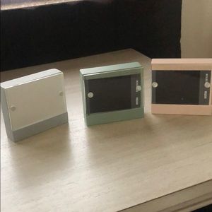 Cube photo frames with magnetic cover!